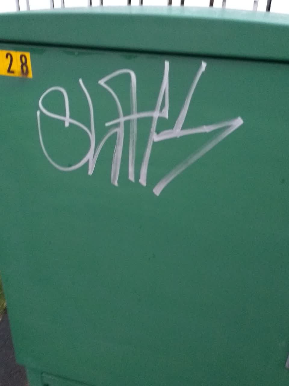 The photograph attached to this graffiti report