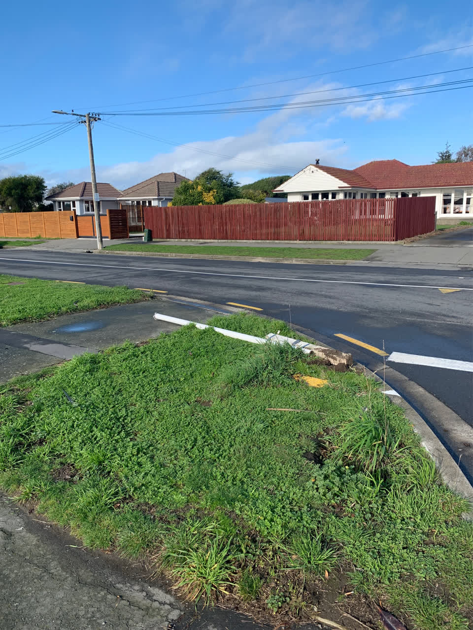 The photograph attached to this roading/streets report