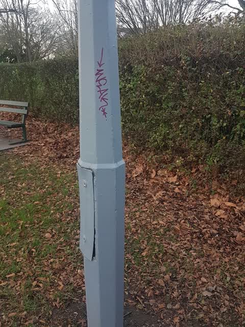 Graffiti, a report photo