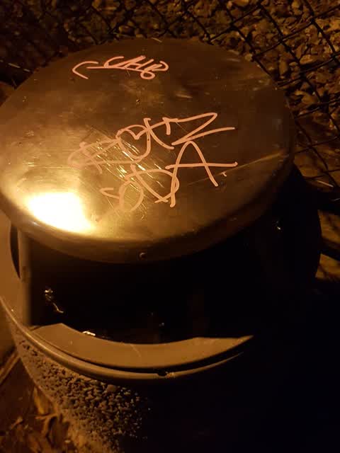 Graffiti, a report photo