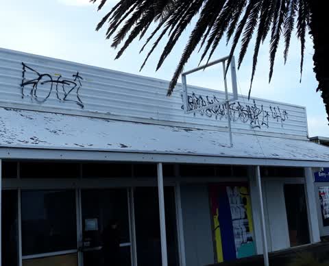 Graffiti, a report photo