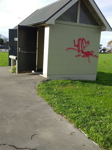 Graffiti, a report photo