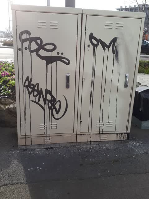 Graffiti, a report photo