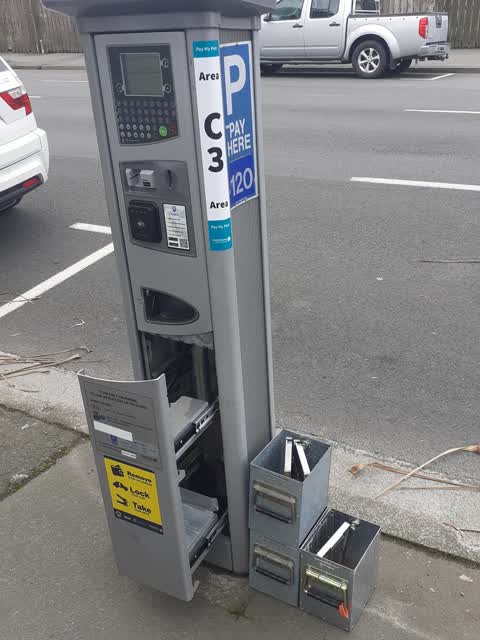 Roading/Streets, a report photo
