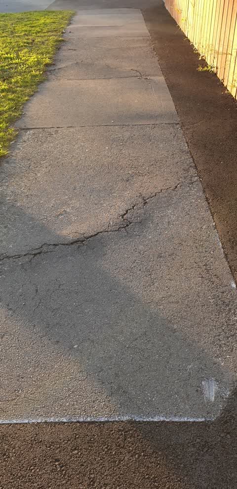 Roading/Streets, a report photo