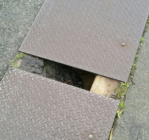 Roading/Streets, a report photo