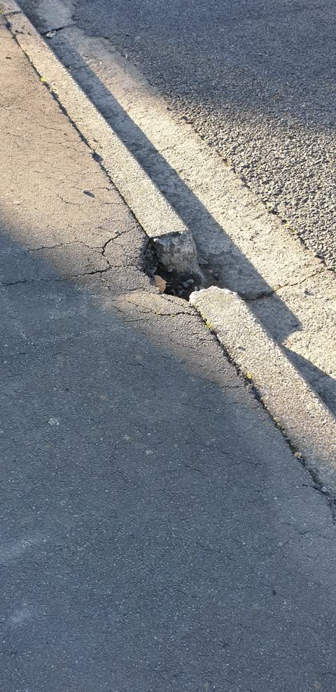 Roading/Streets, a report photo