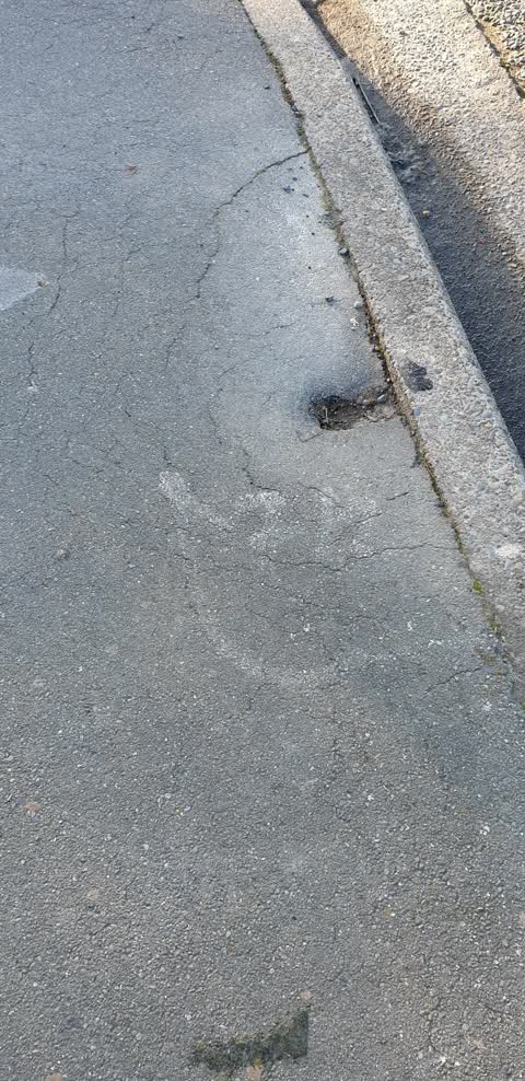 Roading/Streets, a report photo