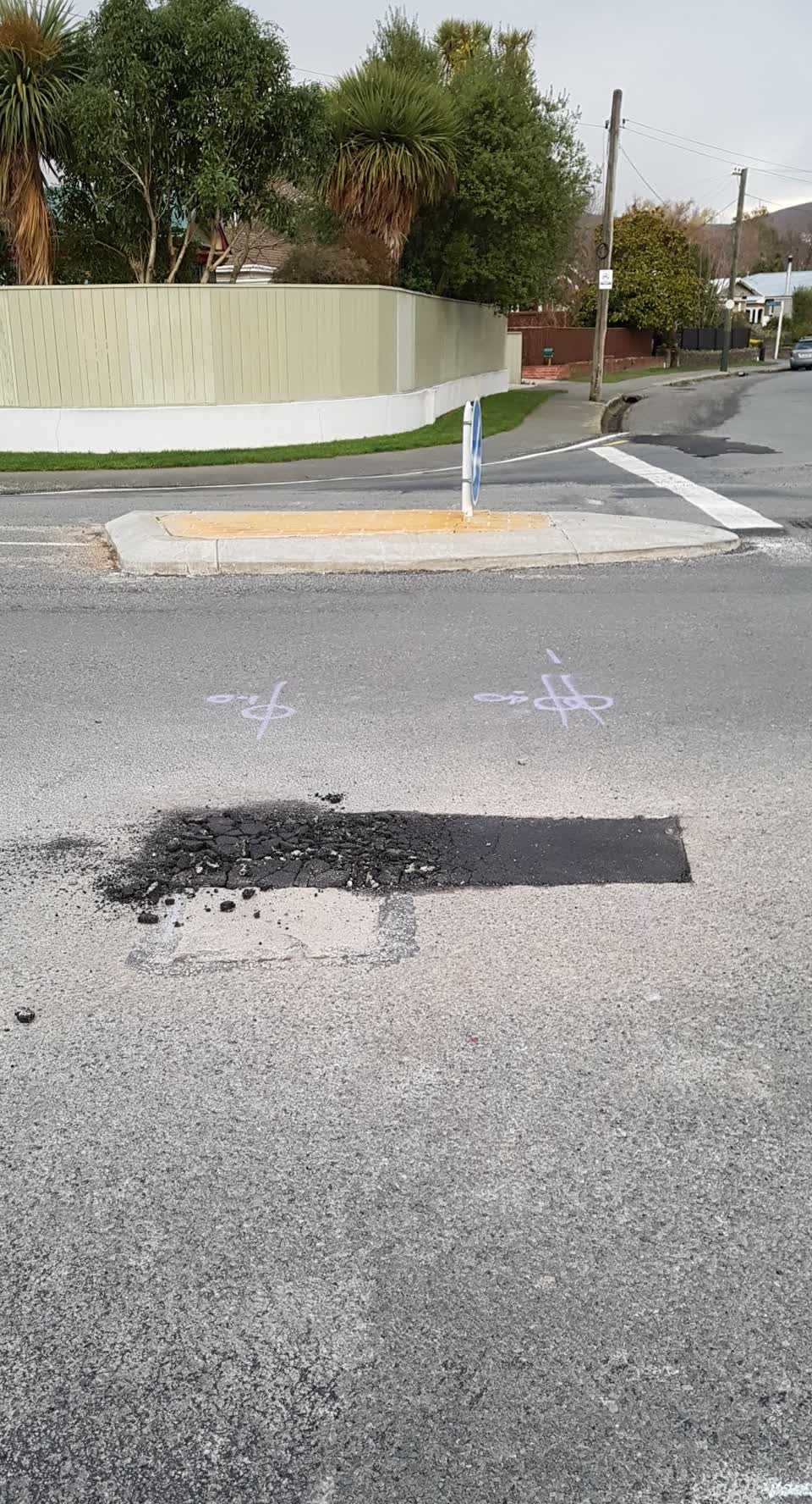 The photograph attached to this roading/streets report