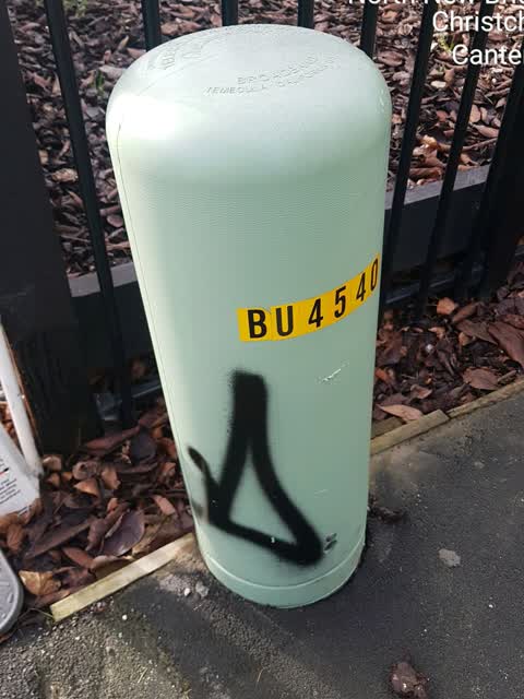 Graffiti, a report photo