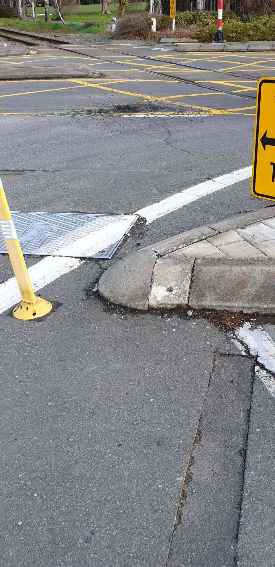The photograph attached to this roading/streets report