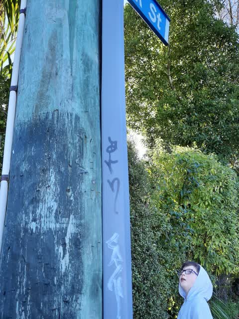Graffiti, a report photo