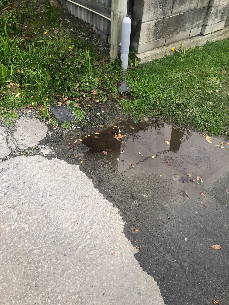 The photograph attached to this water supply report