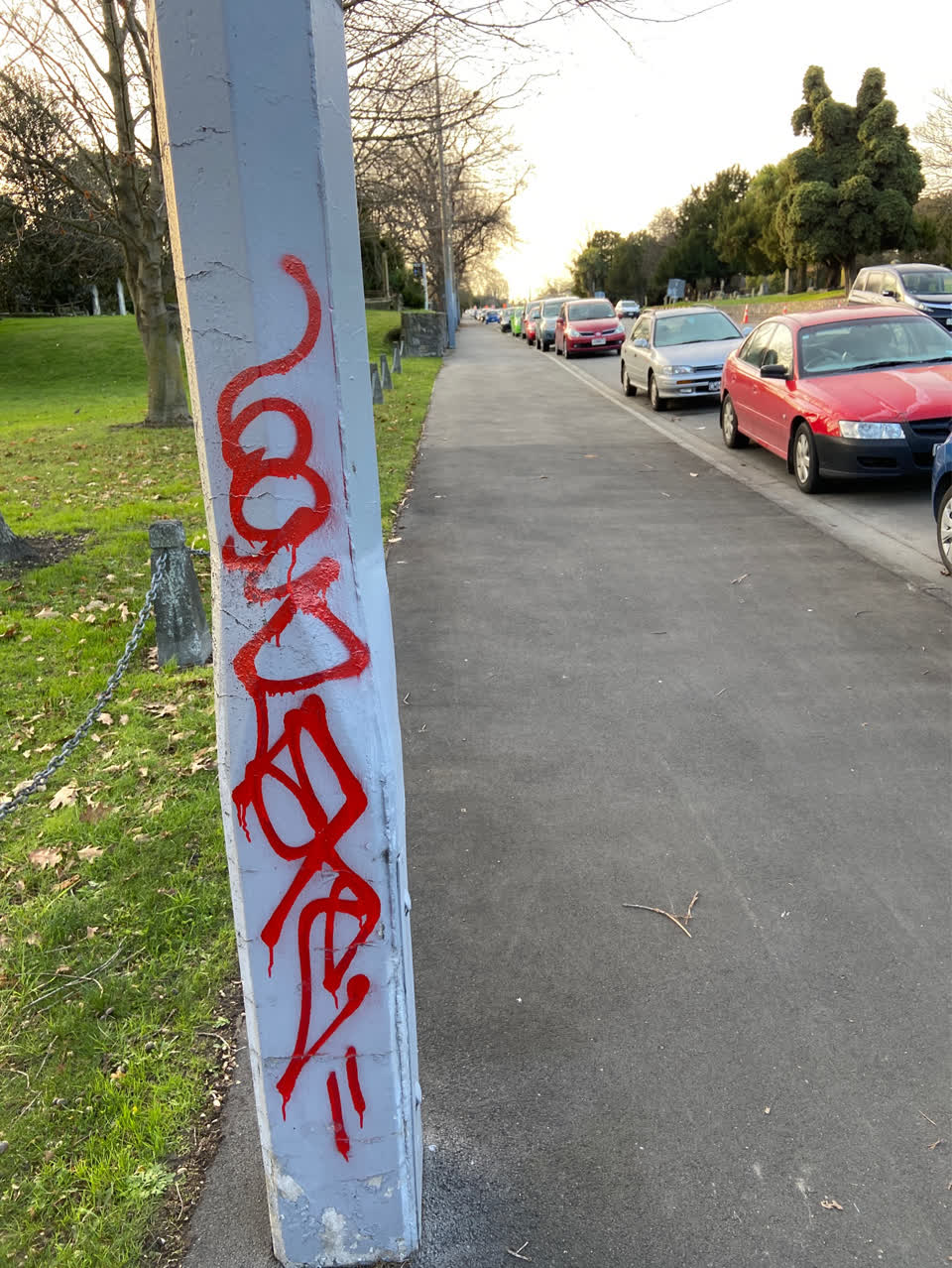 The photograph attached to this graffiti report