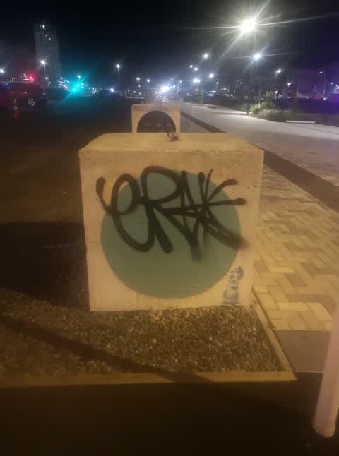 Graffiti, a report photo