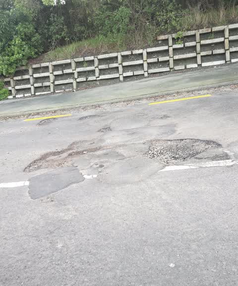 Roading/Streets, a report photo