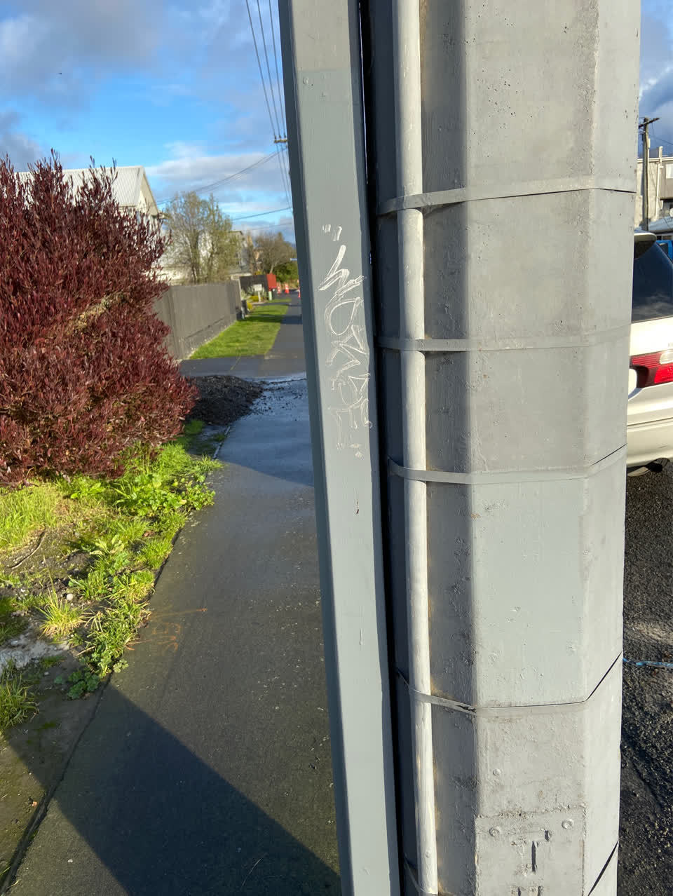 The photograph attached to this graffiti report
