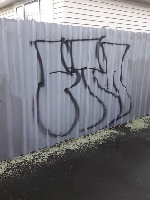 Graffiti, a report photo