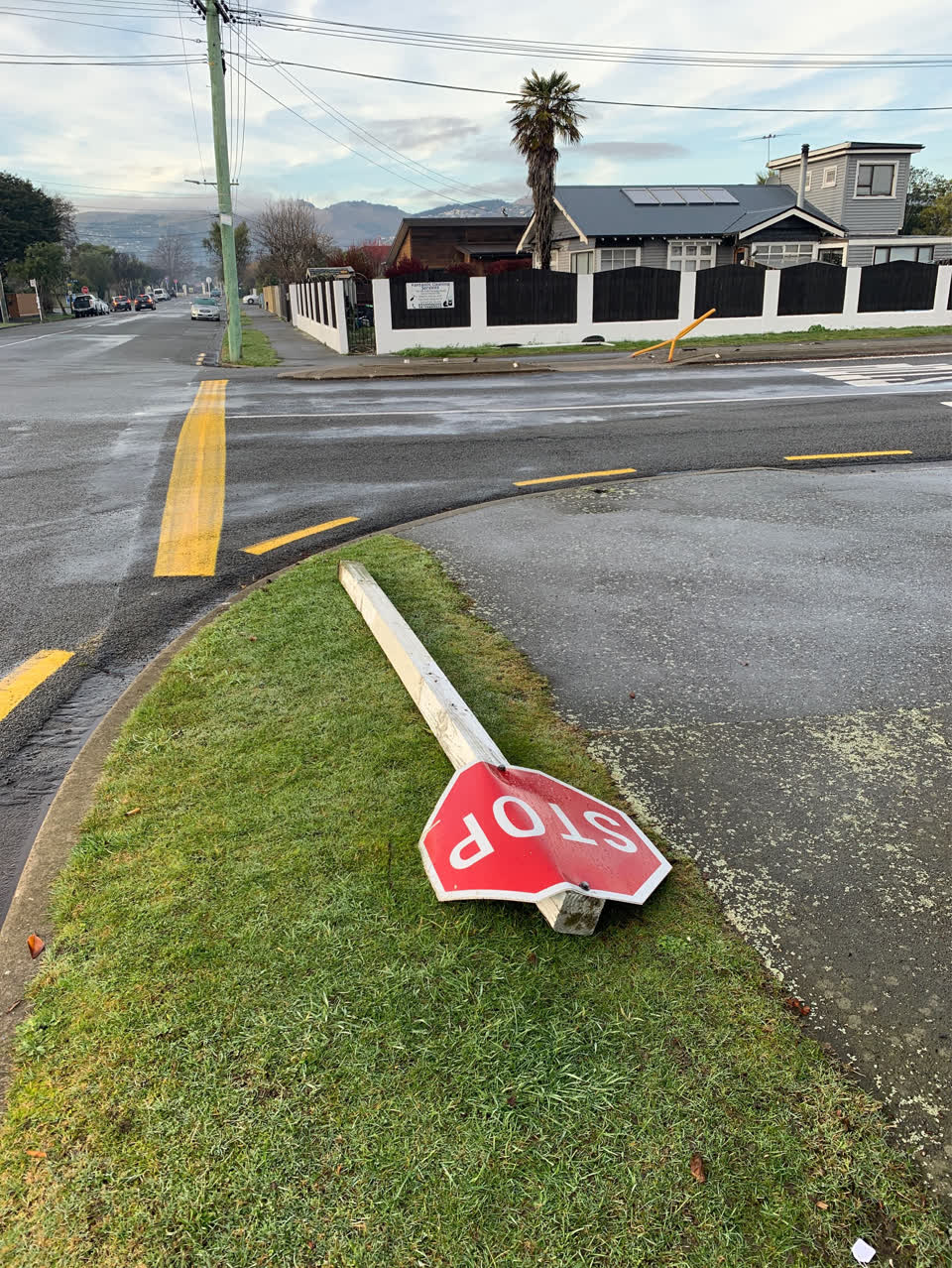 The photograph attached to this roading/streets report