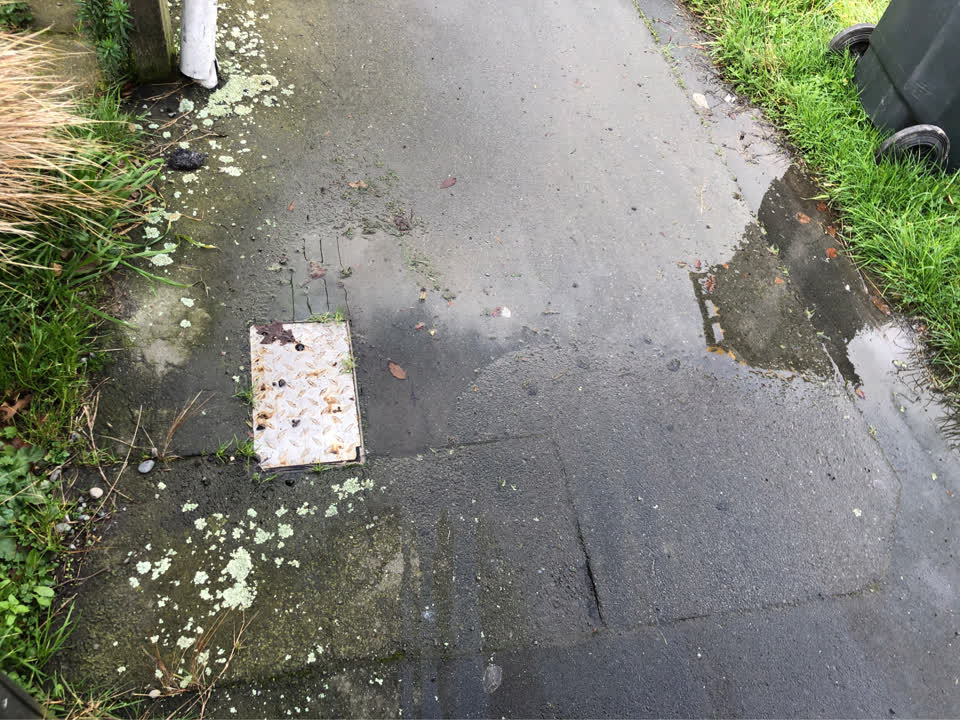 The photograph attached to this water supply report
