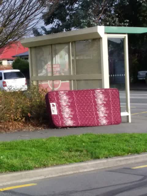 Rubbish/Recycling, a report photo