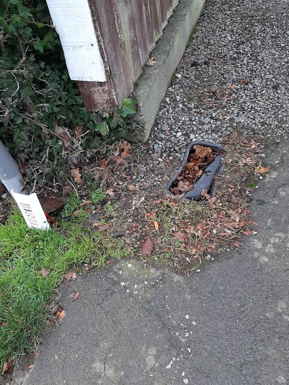 The photograph attached to this water supply report