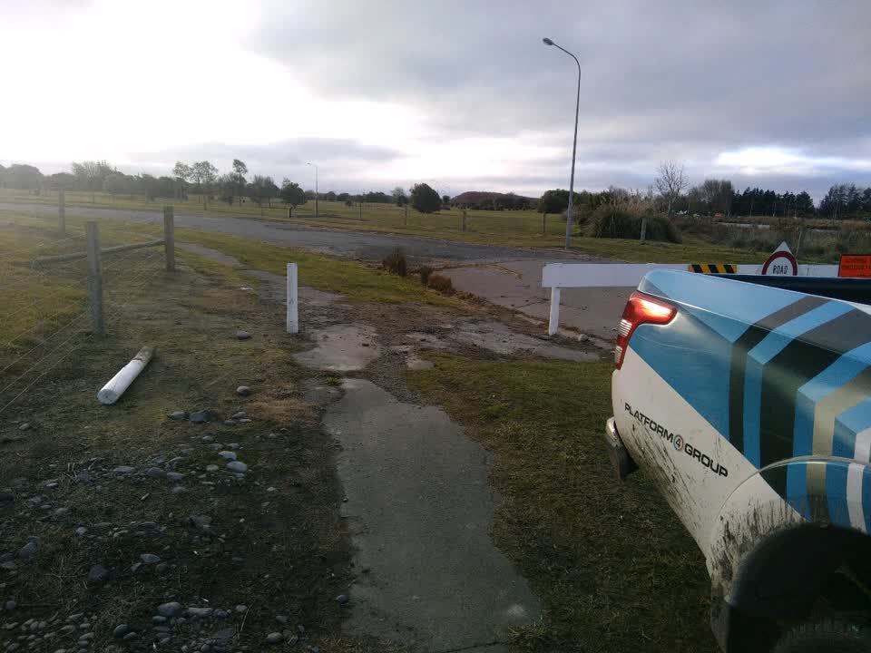 The photograph attached to this roading/streets report