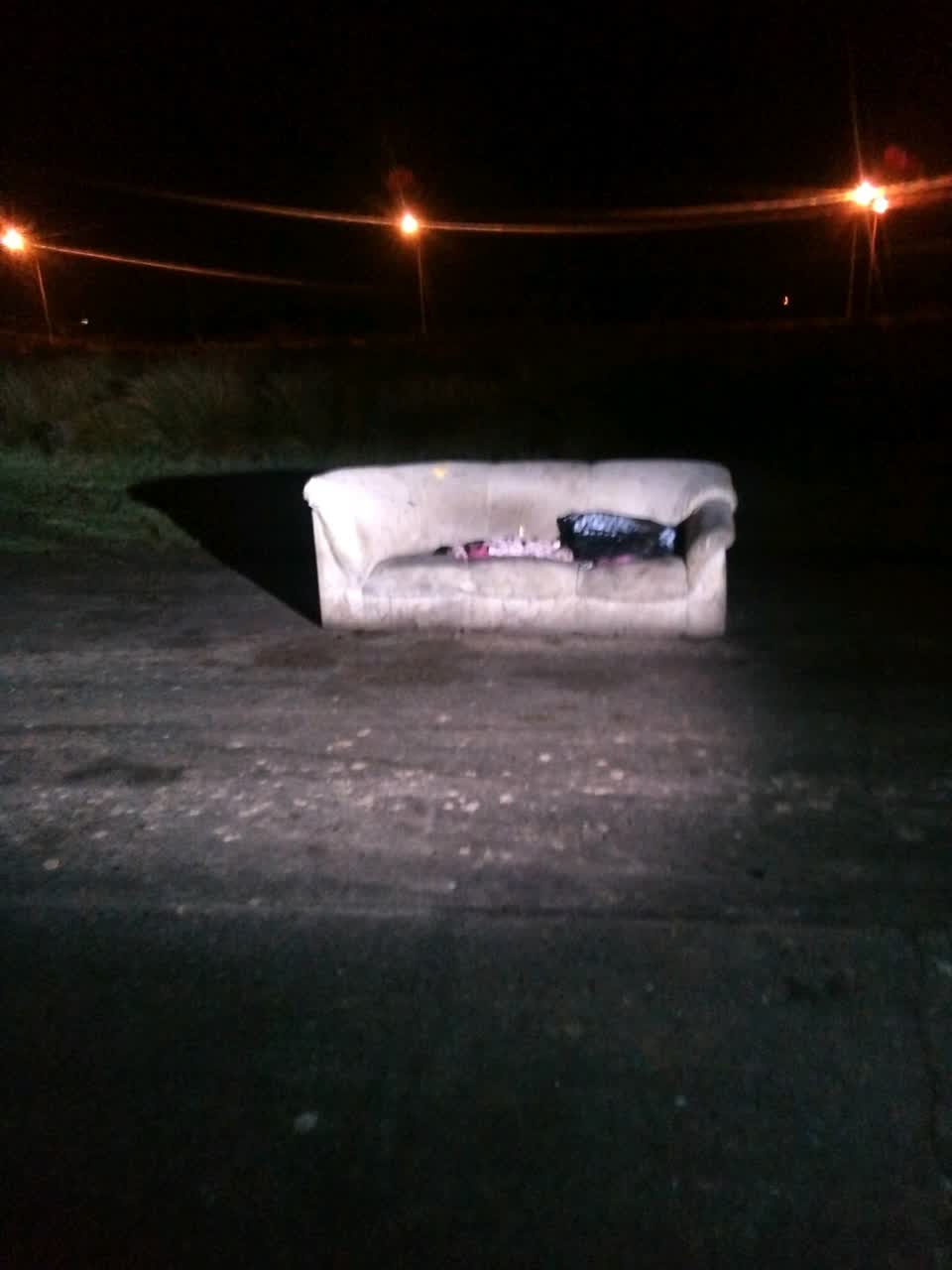 The photograph attached to this rubbish/recycling report