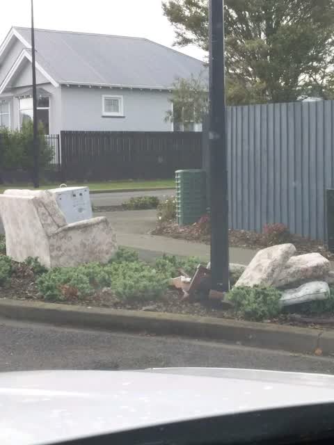 Rubbish/Recycling, a report photo