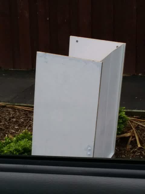 Rubbish/Recycling, a report photo