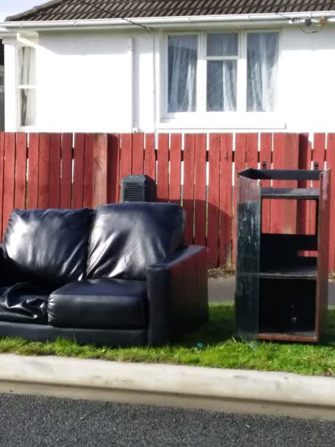 Rubbish/Recycling, a report photo
