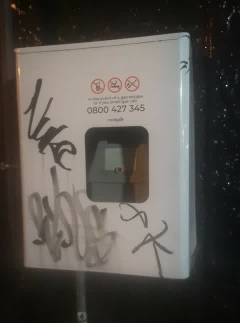 Graffiti, a report photo
