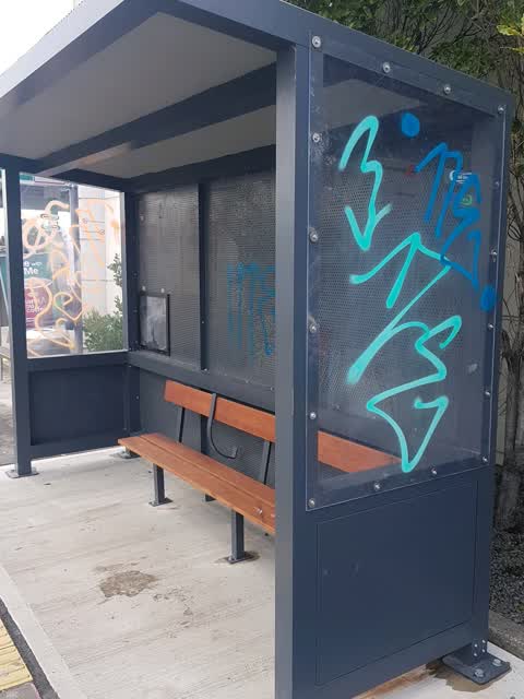 Graffiti, a report photo