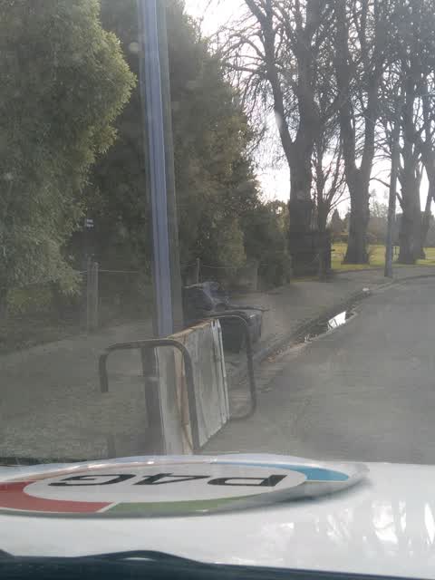 Rubbish/Recycling, a report photo