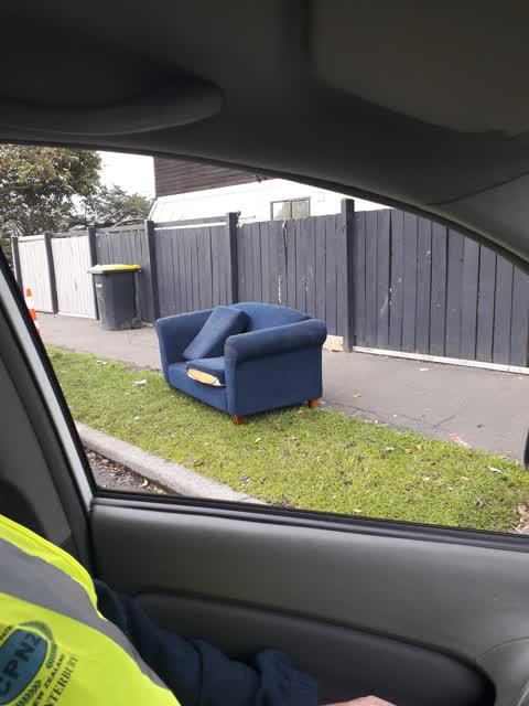 Rubbish/Recycling, a report photo