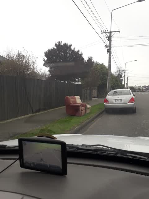 Rubbish/Recycling, a report photo