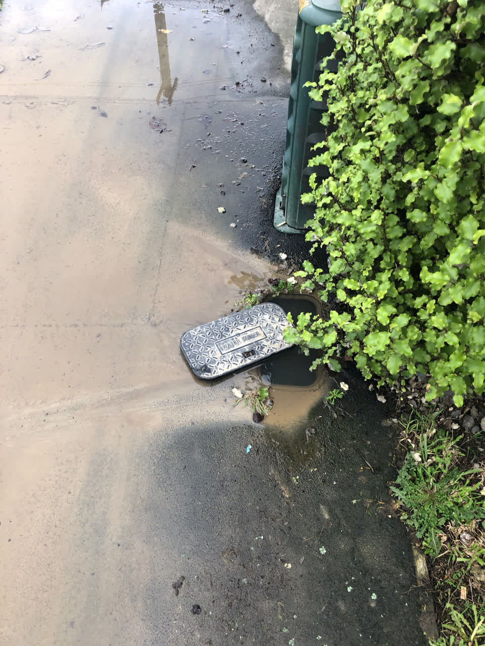 The photograph attached to this water supply report