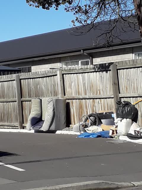 Rubbish/Recycling, a report photo