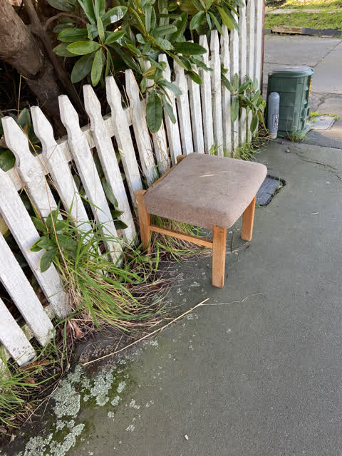 Rubbish/Recycling, a report photo