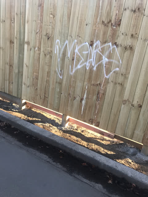 Graffiti, a report photo