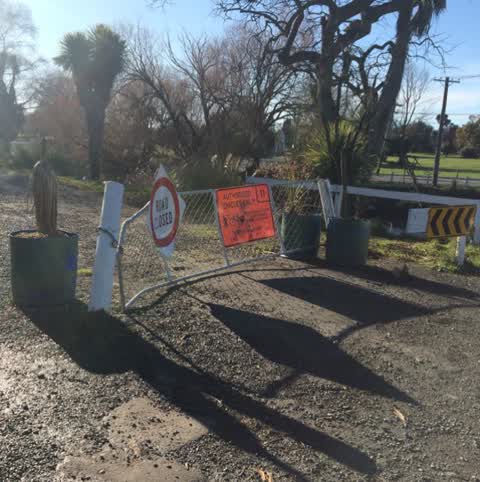 Roading/Streets, a report photo