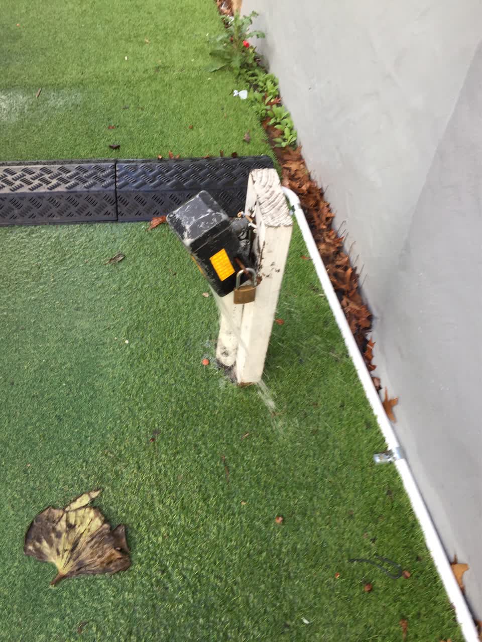 The photograph attached to this water supply report