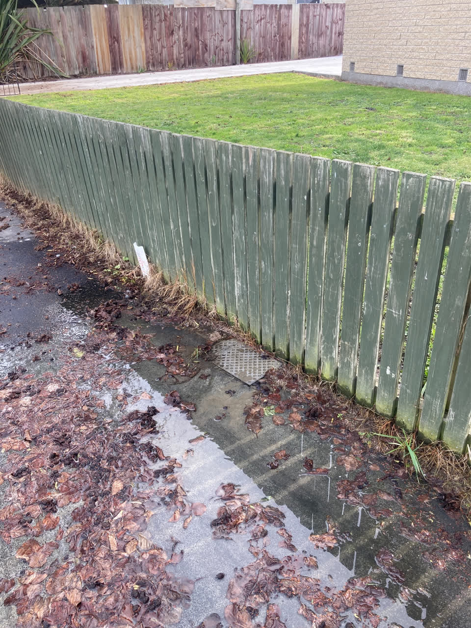 The photograph attached to this water supply report