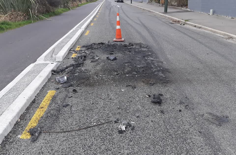 The photograph attached to this roading/streets report