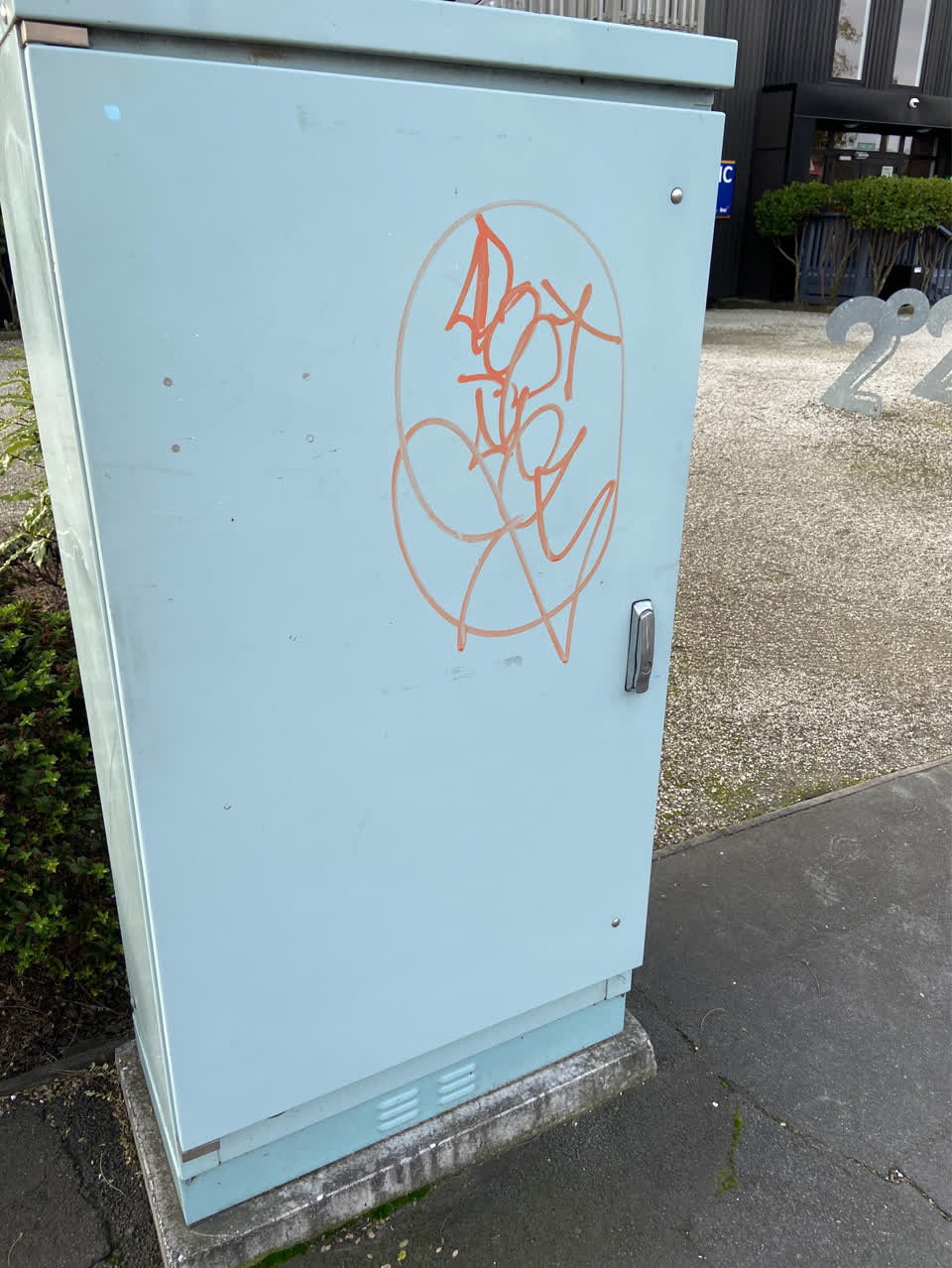 The photograph attached to this graffiti report