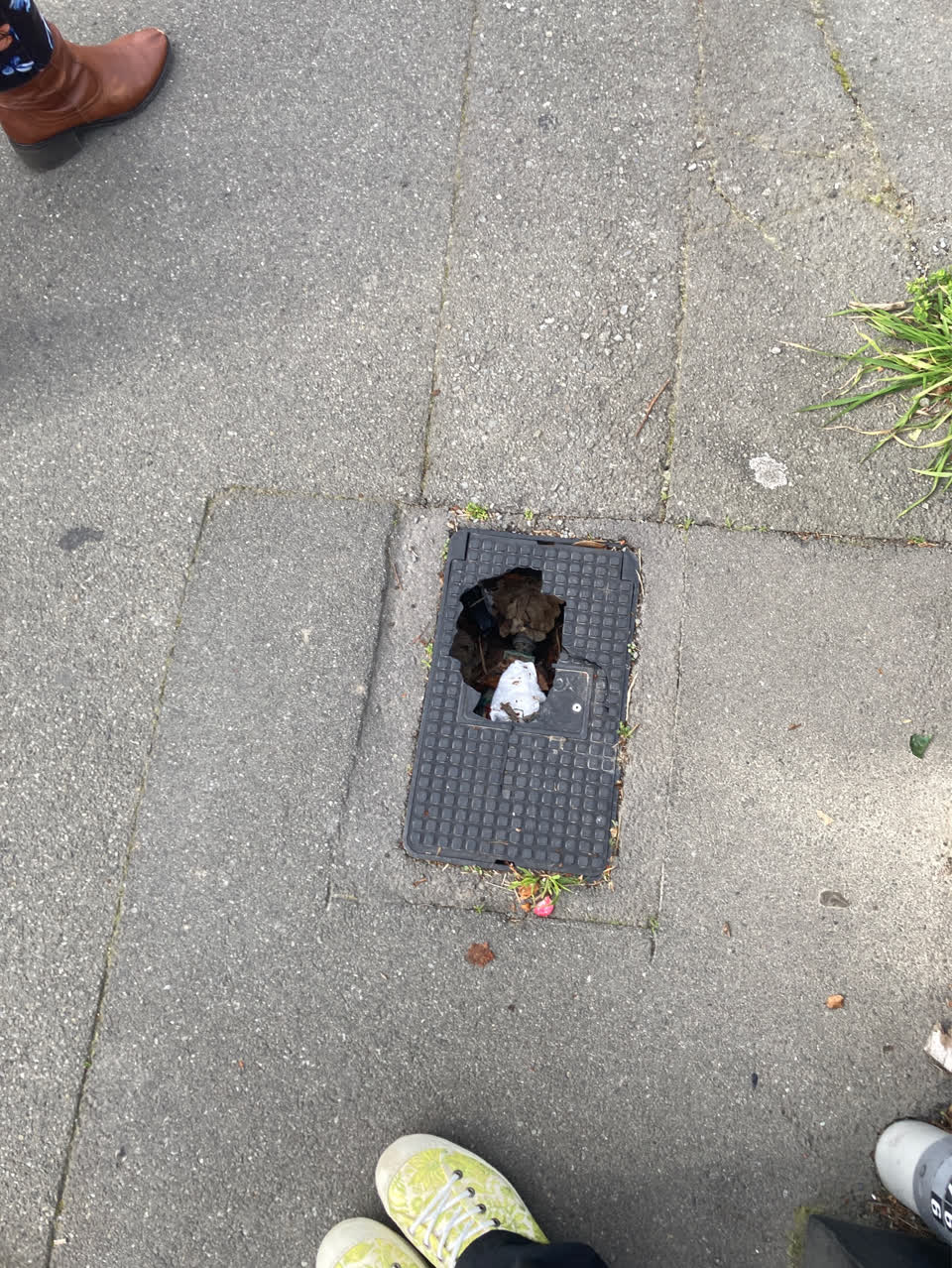 The photograph attached to this water supply report