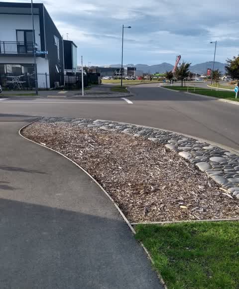 Roading/Streets, a report photo