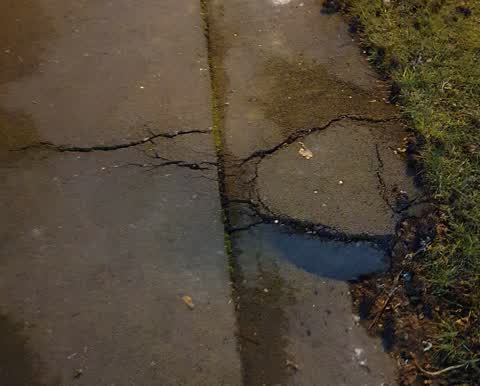 Roading/Streets, a report photo