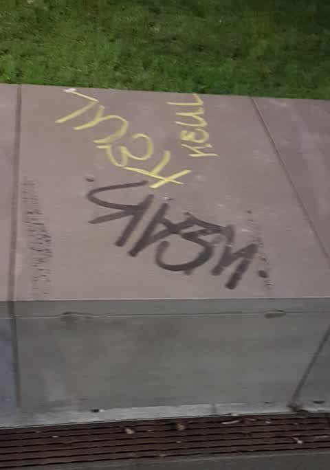 Graffiti, a report photo