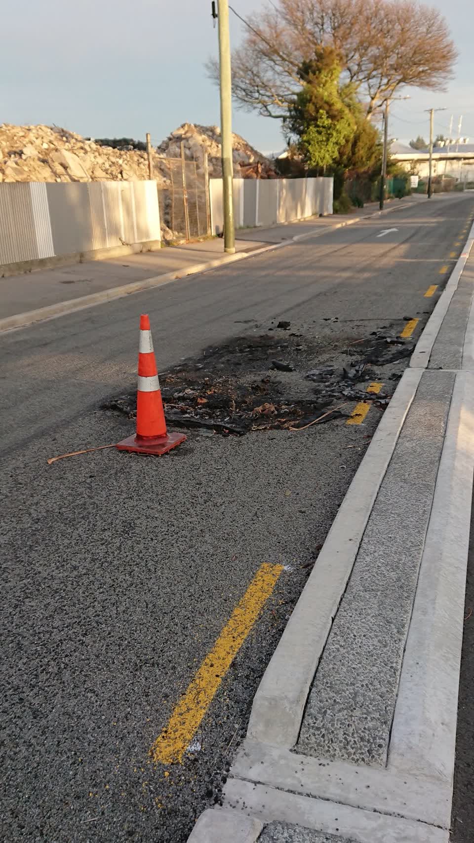 The photograph attached to this roading/streets report